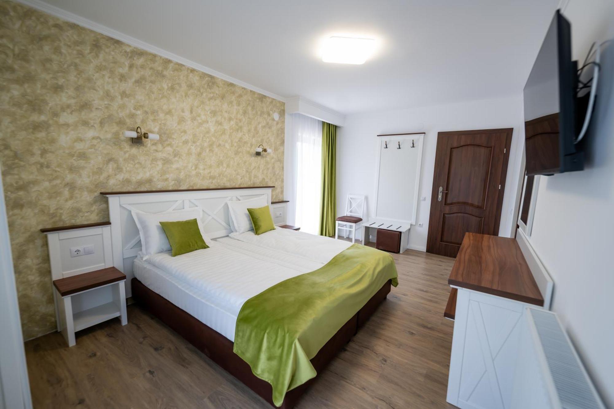 Evergreen Chalet Avrig Esterno foto
